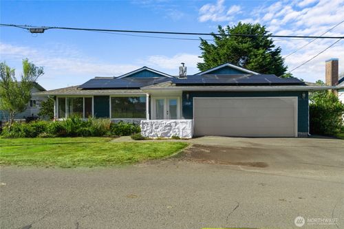 308 2nd St Ne, Long Beach, WA, 98631-3512 | Card Image