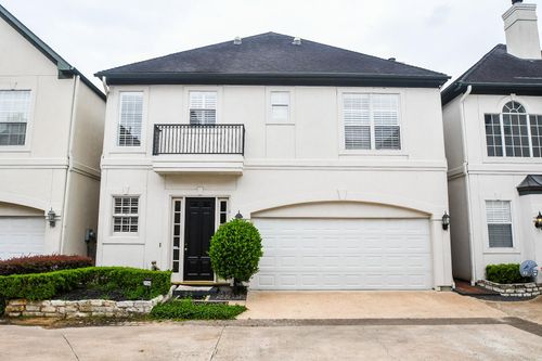 2124 Nantucket Dr, Houston, TX, 77057-3036 | Card Image