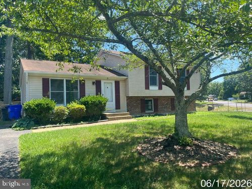 1764 Red Oak Ln, WALDORF, MD, 20601-3592 | Card Image