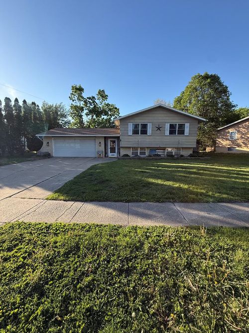 1606 North 30th Street, Fort Dodge, IA, 50501 | Card Image