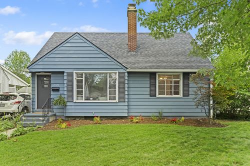 2128 Wesleyan Dr, Upper Arlington, OH, 43221-1830 | Card Image