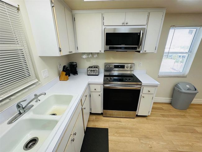 APT-401 - 4950 Gulf Blvd, Condo with 2 bedrooms, 2 bathrooms and null parking in ST PETE BEACH FL | Image 27