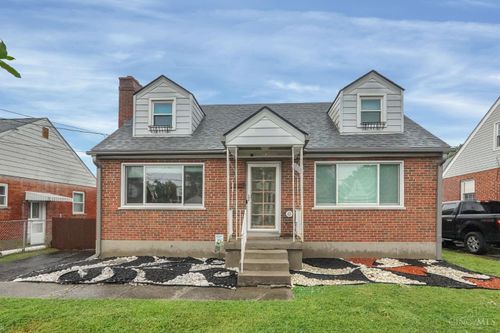 162 E Crest Dr, Reading, OH, 45215-3755 | Card Image