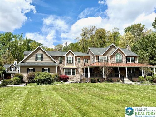 284 Walker Rd, Macungie, PA, 18062-2019 | Card Image