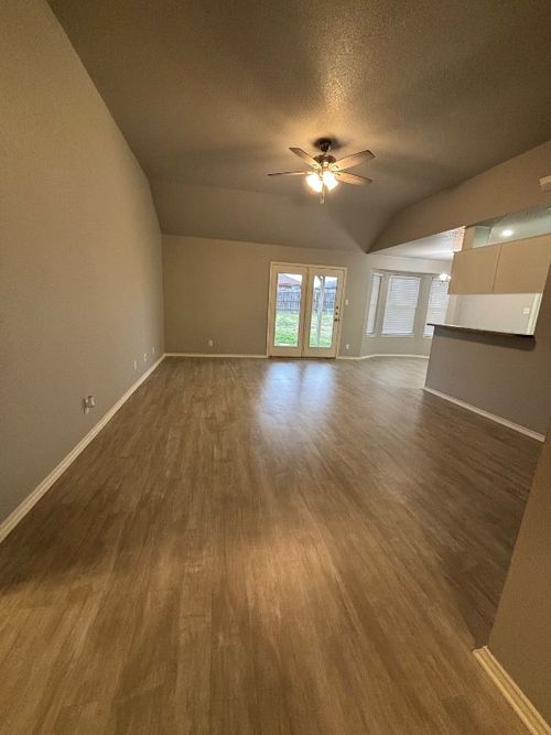 4300 Maggie Dr, Killeen, TX, 76549-3167 | Card Image