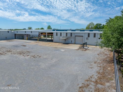 108 Thruway Park Rd, Broussard, LA, 70518-3602 | Card Image