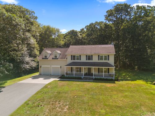 51 Rowland Rd, Old Lyme, CT, 06371-1520 | Card Image