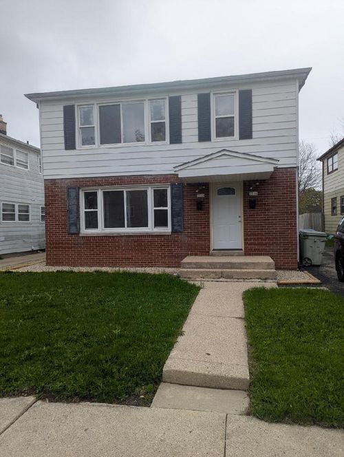 2516 N 56th St, Milwaukee, WI, 53210-2232 | Card Image