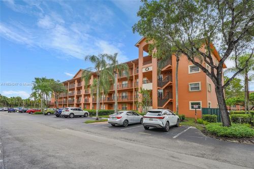 apt-410o-571 Sw 142nd Ave, Pembroke Pines, FL, 33027-1554 | Card Image