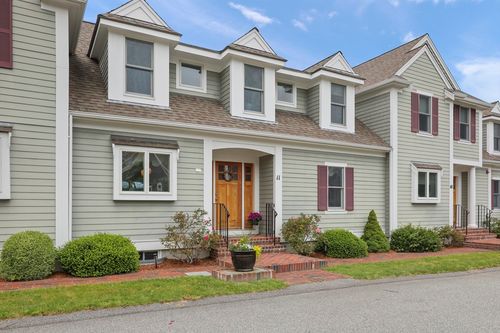 apt-11-850 W Falmouth Hwy, Falmouth, MA, 02540-2191 | Card Image