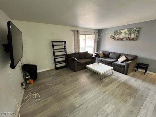 28-4961 River Glen Dr, Las Vegas, NV, 89103-8728 | Card Image