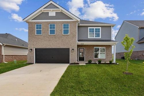 10068 Creamery Ln, Bowling Green, KY, 42101-6370 | Card Image