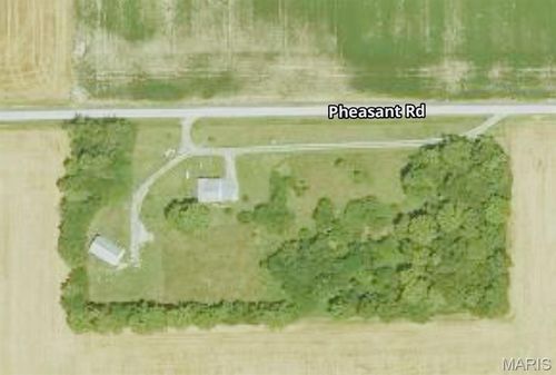 17642 Pheasant Rd, Nashville, IL, 62263-2808 | Card Image