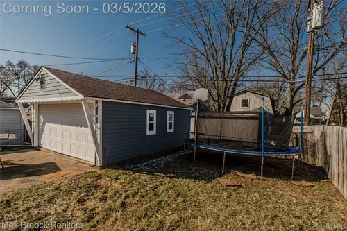 2813 Kipling Ave, Berkley, MI, 48072-3603 | Card Image