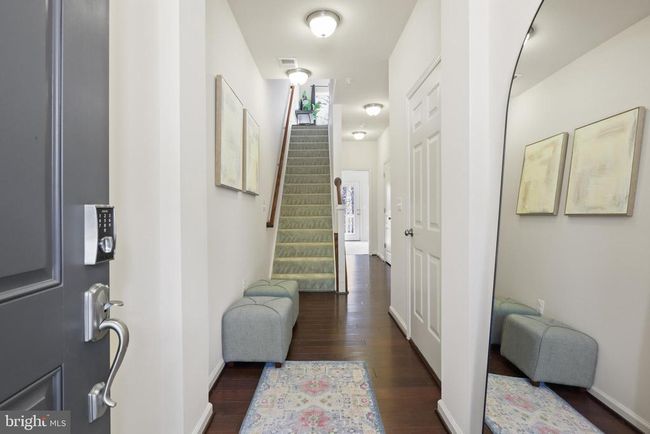 12741 Lotte Dr, Townhouse with 3 bedrooms, 4 bathrooms and null parking in WOODBRIDGE VA | Image 5