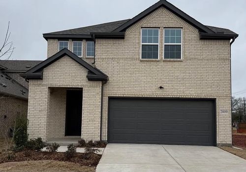 2009 Belvedere St, Garland, TX, 75041-3802 | Card Image