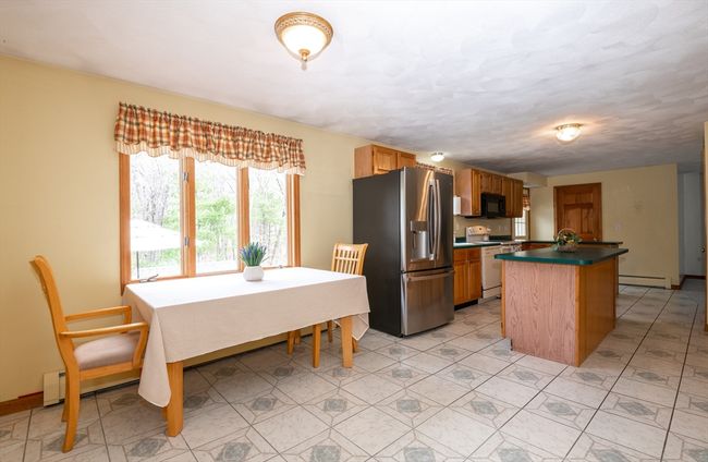 88 Jackman St, House other with 3 bedrooms, 3 bathrooms and 6 parking in Georgetown MA | Image 16