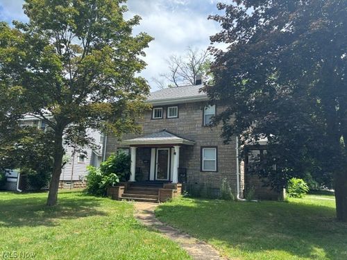 405 Oak Knoll Ave Se, Warren, OH, 44483-6040 | Card Image