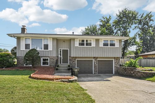 16740 Forest Ave, Oak Forest, IL, 60452-4523 | Card Image