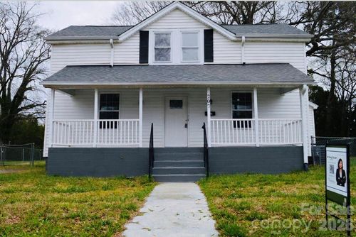 207 Magnolia St, GAFFNEY, SC, 29340-3235 | Card Image