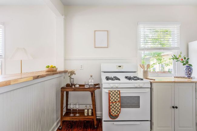 B - 1200 Cullen Ave, House other with 2 bedrooms, 1 bathrooms and 2 parking in Austin TX | Image 12