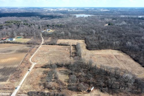 5734 Us Highway 23 N, Delaware, OH, 43015-9709 | Card Image