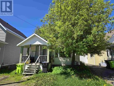 39 Grosvenor Ave, Home with 3 bedrooms, 1 bathrooms and null parking in Sault Ste. Marie ON | Image 3