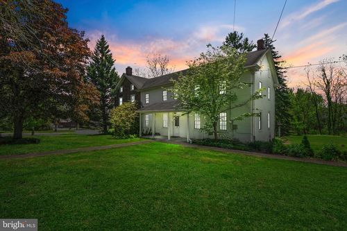3904 Landis Rd, COLLEGEVILLE, PA, 19426-1137 | Card Image