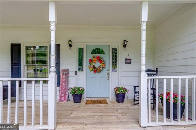 1180 Windridge Dr, House other with 4 bedrooms, 4 bathrooms and 2 parking in Loganville GA | Image 5