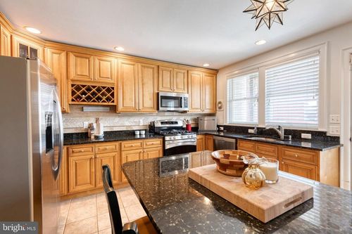 3421 Odonnell St, BALTIMORE, MD, 21224-5117 | Card Image
