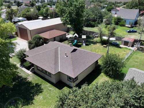 407 Wilson Ave, Winona, KS, 67764-7045 | Card Image