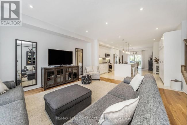 7 Briar Crt, Townhouse with 3 bedrooms, 4 bathrooms and 3 parking in Georgetown ON | Image 28