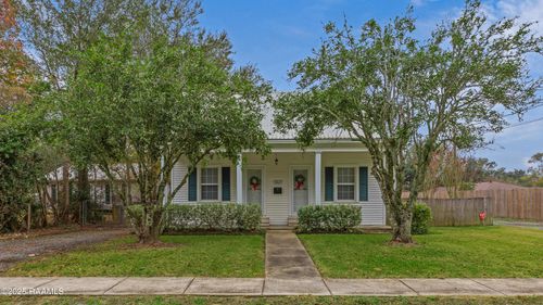 11327 Highway 182, Franklin, LA, 70538-7205 | Card Image