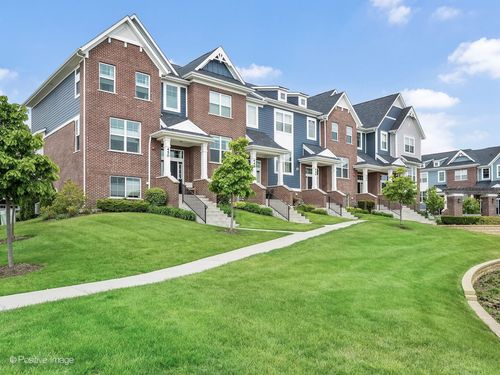 450 Bluff Avenue, La Grange, IL, 60525 | Card Image