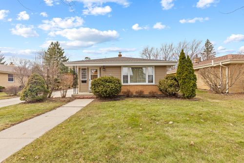 6061 S 19th St, Milwaukee, WI, 53221-5008 | Card Image
