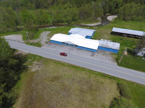 303 Willoughby Ave, Orleans, VT, 05860-9334 | Card Image