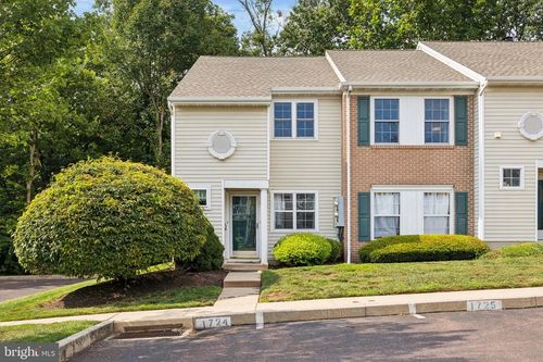 84-1724 Rosewood Ct, POTTSTOWN, PA, 19464-9252 | Card Image