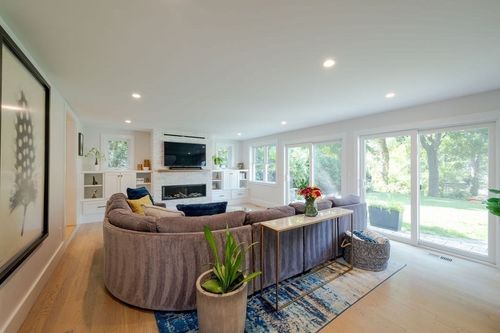 29 Water St, Natick, MA, 01760-6050 | Card Image