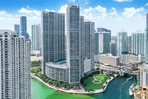 apt-5205-495 Brickell Ave, Miami, FL, 33131-2877 | Card Image
