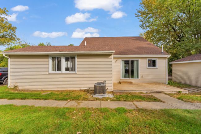 915 Brushwood Dr, House other with 3 bedrooms, 2 bathrooms and null parking in Wolverine Lake MI | Image 27