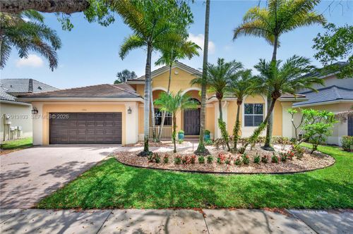 1306 Crossbill Ct, Weston, FL, 33327-2376 | Card Image