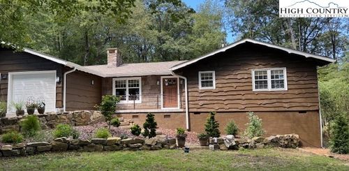 1577 Green Hill Rd, Blowing Rock, NC, 28605-9366 | Card Image