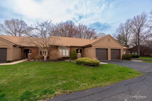 834 York Ave, Holland, MI, 49423-4693 | Card Image