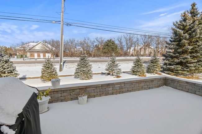 Paver Bricks with Surrounding Wall | Image 22