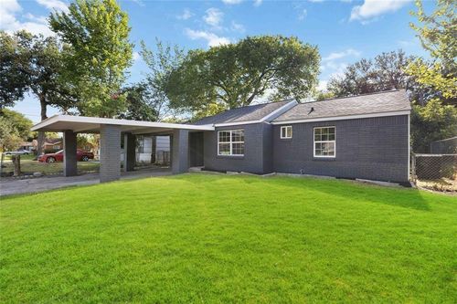 9405 Cathedral Dr, Houston, TX, 77051-3108 | Card Image