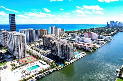 apt-807-2017 S Ocean Dr, Hallandale Beach, FL, 33009-6653 | Card Image