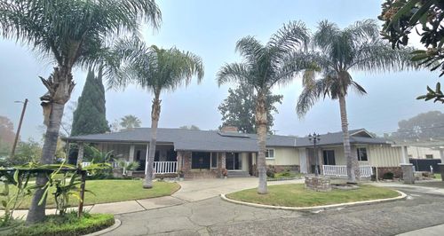 112 E Oleander Ave, Fresno, CA, 93706-3035 | Card Image