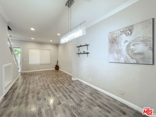 227 Via Colinas, Westlake Village, CA, 91362-5002 | Card Image