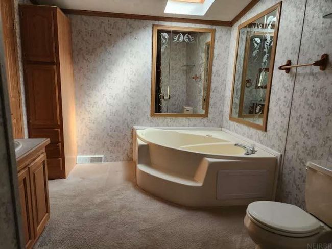 2316 Edwards Ln, House other with 3 bedrooms, 2 bathrooms and null parking in HARPERS FERRY IA | Image 8