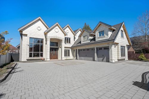 8651 Williams Rd, Richmond, BC, V7A1G7 | Card Image